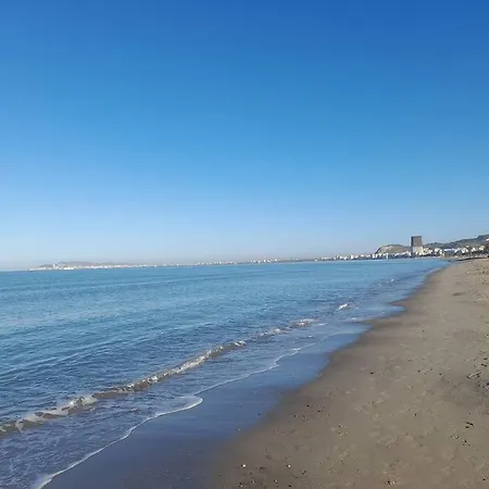 Coastal Comfort Апартаменты *